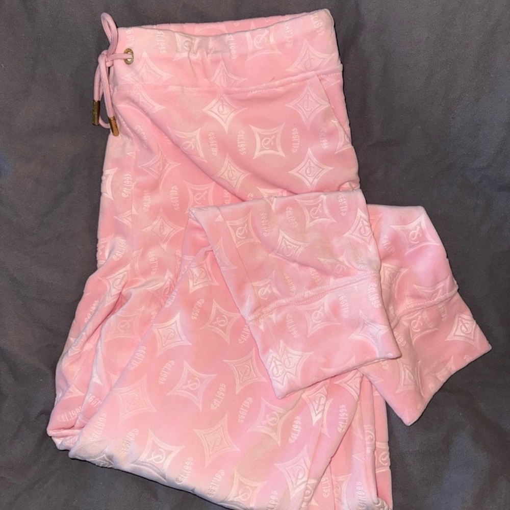 Juicy Couture Light Pink Luxe Velour Jogger Pants